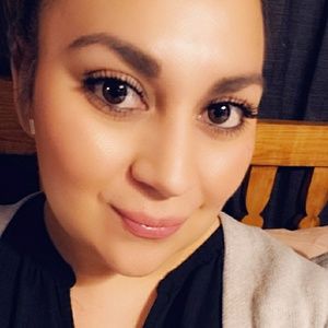 Meet your Posher, Jacqueline